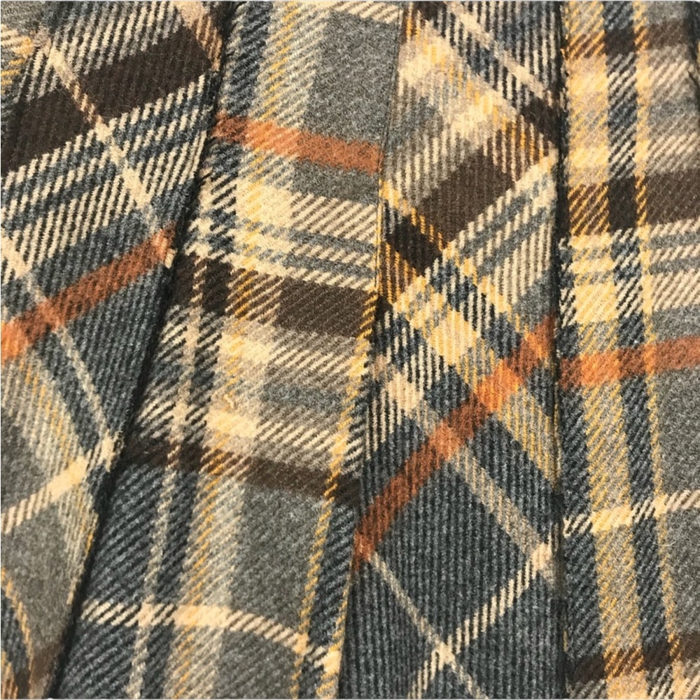 R35SSO ‘Made in Italy’ Wool Plaid Pleated Skirt - Picture 3 of 15